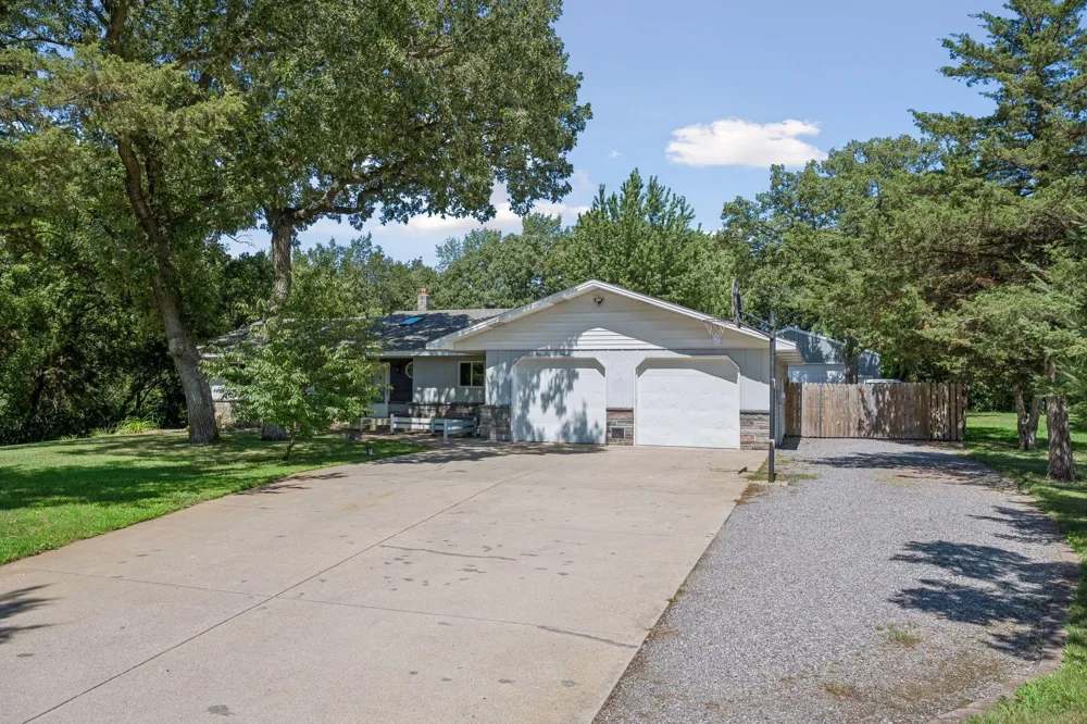 21946 Oak Heights Circle Cold Spring, MN 56320