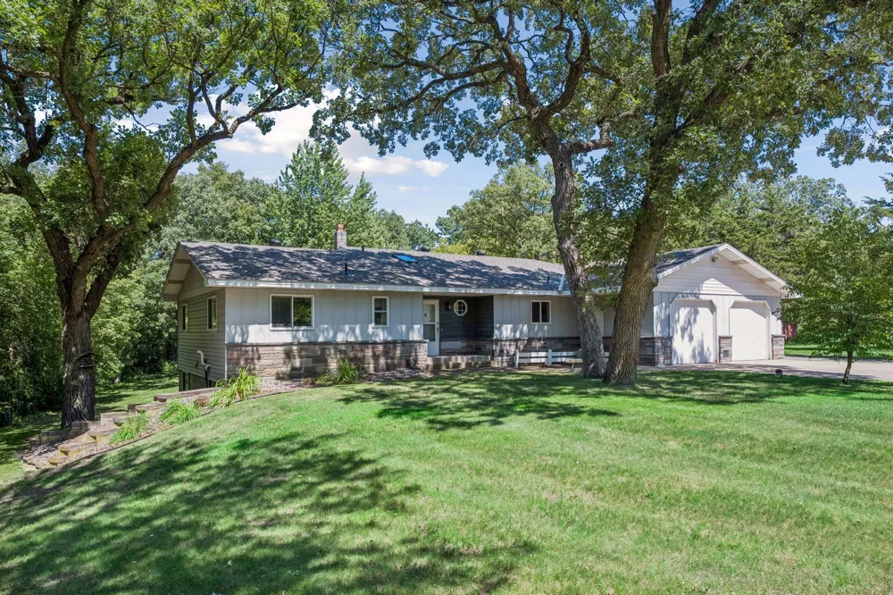 21946 Oak Heights Circle Cold Spring, MN 56320