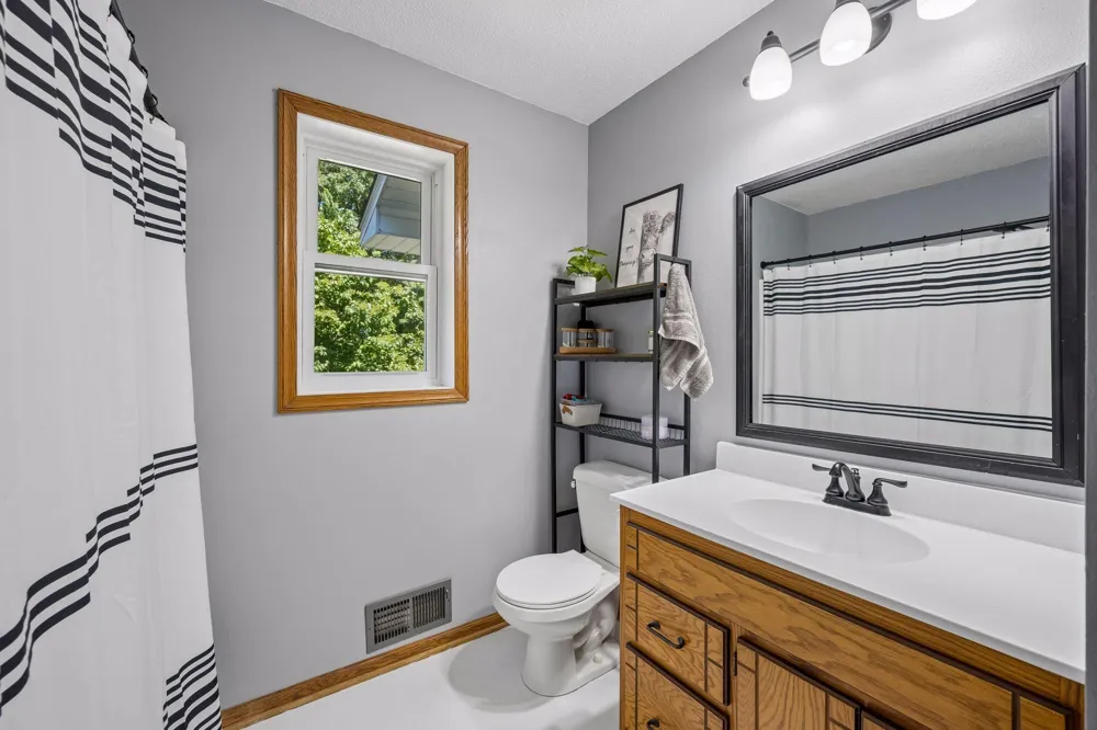 21946 Oak Heights Circle Cold Spring, MN 56320