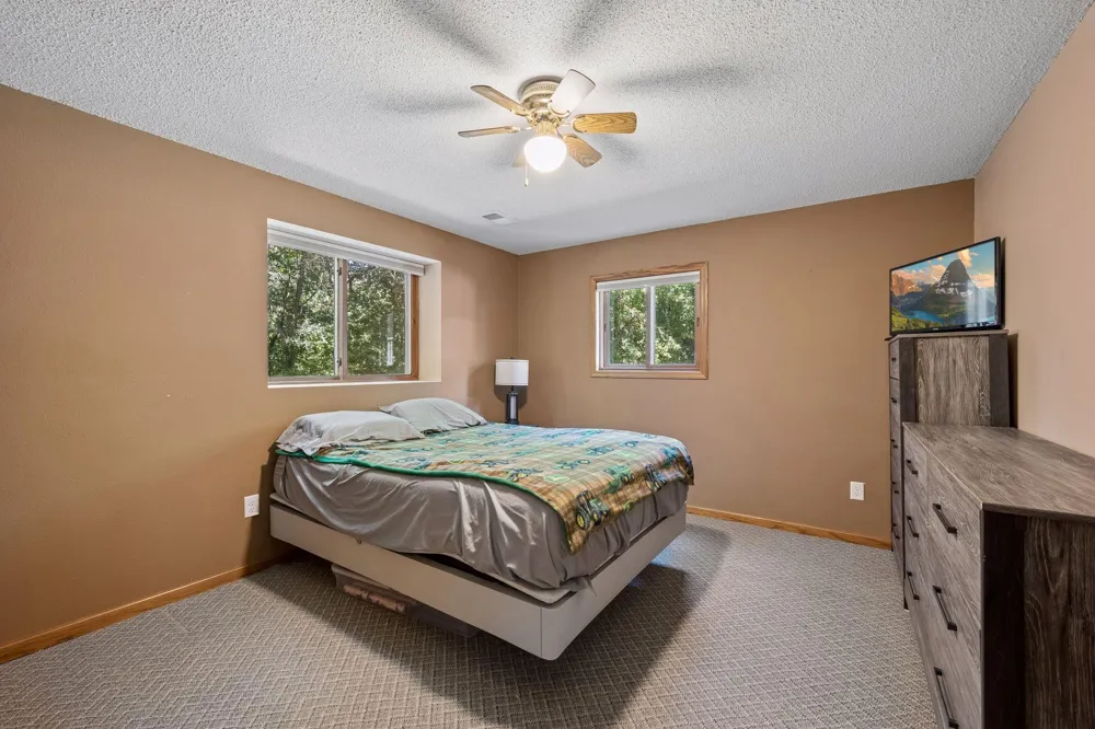 21946 Oak Heights Circle Cold Spring, MN 56320