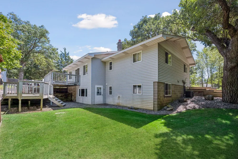 21946 Oak Heights Circle Cold Spring, MN 56320