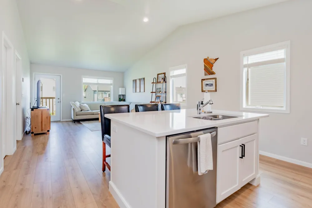 1240 Rachel Drive W West Fargo, ND 58078