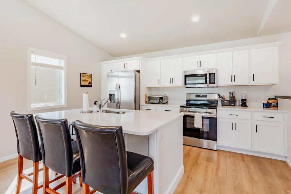 1240 Rachel Drive W West Fargo, ND 58078