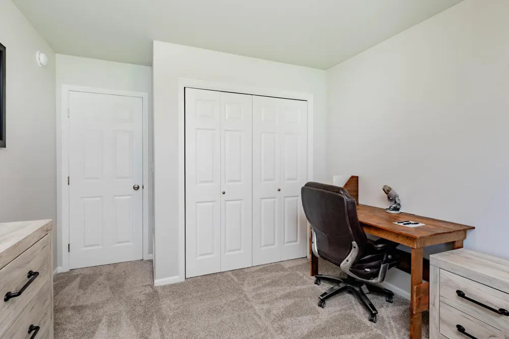 1240 Rachel Drive W West Fargo, ND 58078