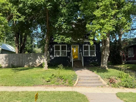 216 Highland Avenue