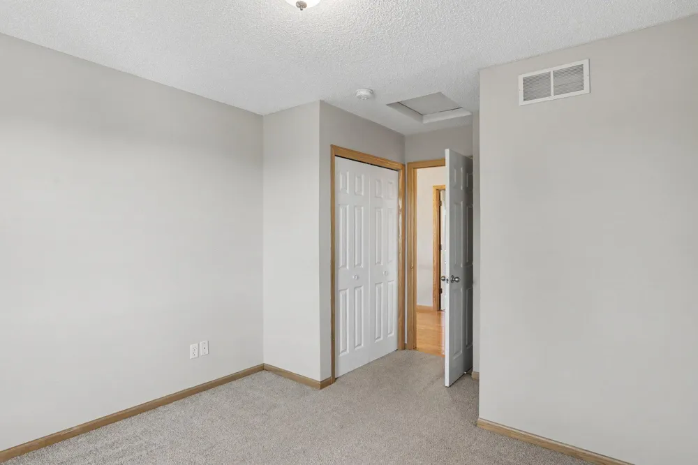 3006 Frank Street Maplewood, MN 55109