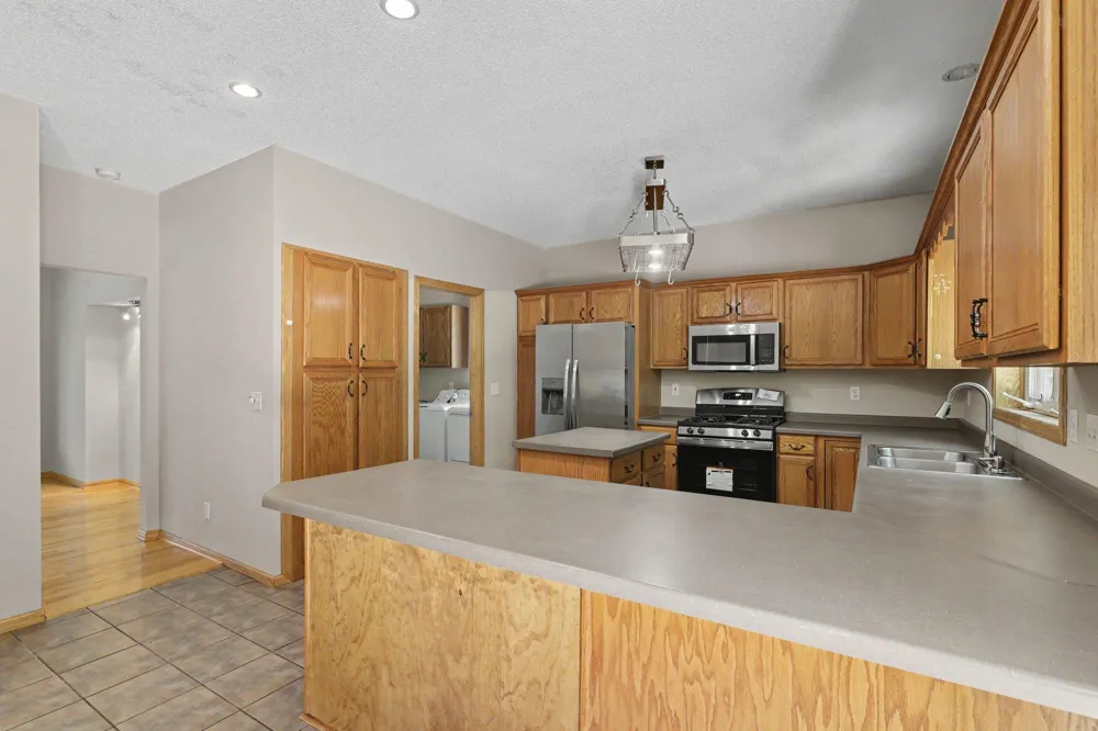 3006 Frank Street Maplewood, MN 55109