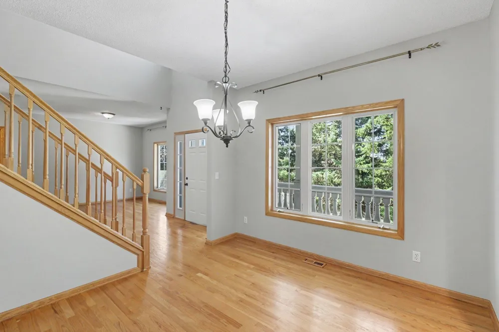 3006 Frank Street Maplewood, MN 55109