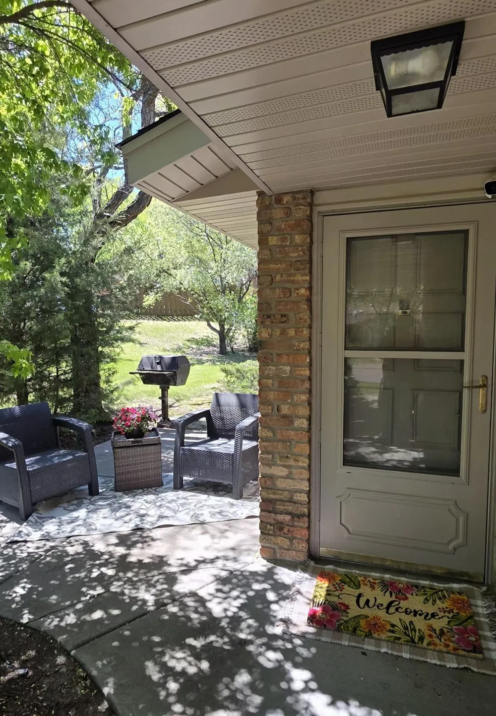 9701 Cimarron Trail Minnetonka, MN 55305