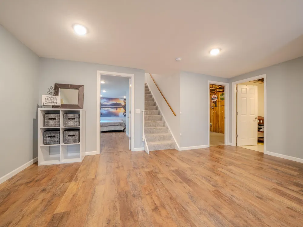 806 Callaway Street E Saint Joseph, MN 56374