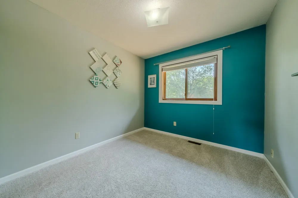 806 Callaway Street E Saint Joseph, MN 56374