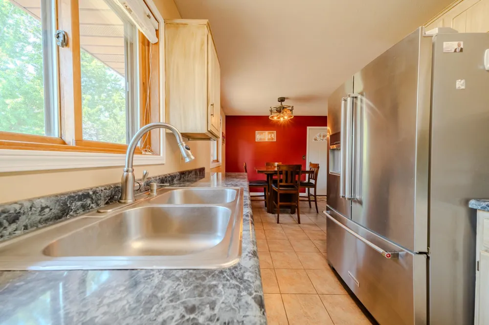 806 Callaway Street E Saint Joseph, MN 56374