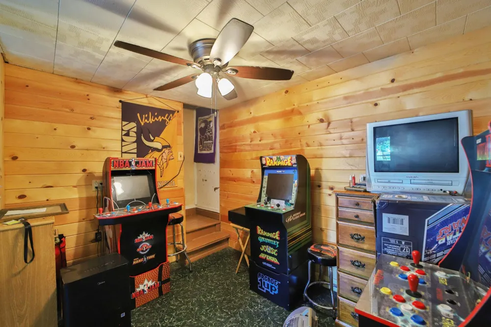 624 10th Street Brainerd, MN 56401