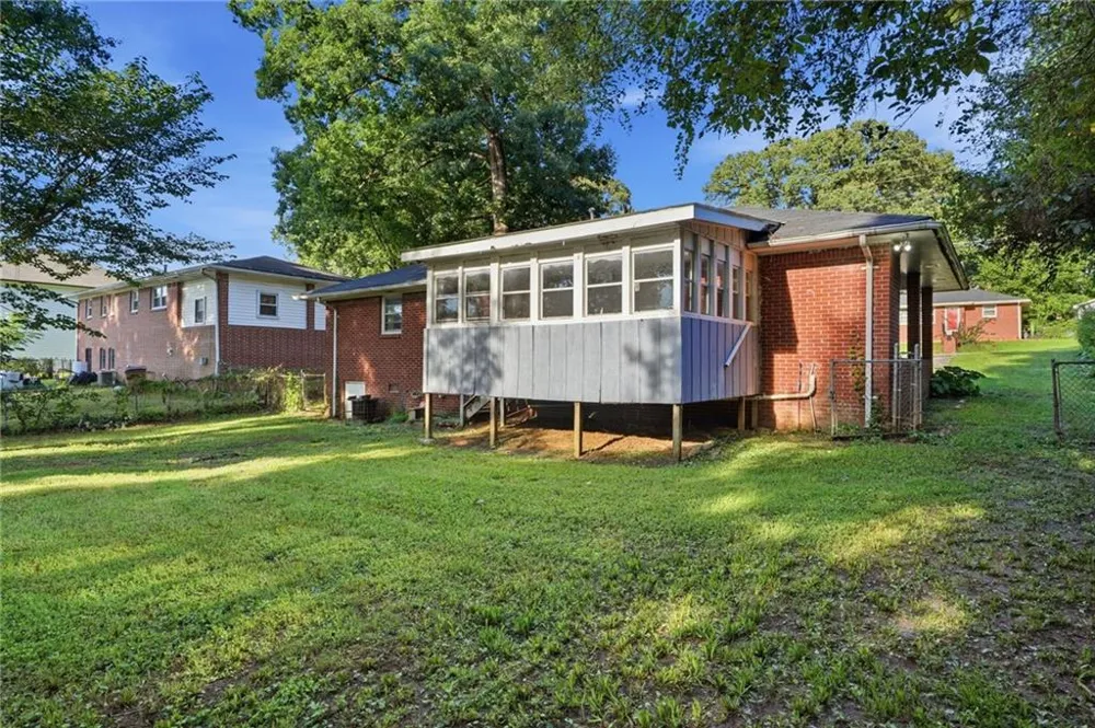 5911 Meadowview Road Rex, GA 30273