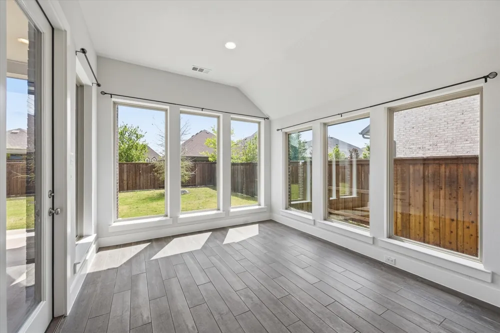 1617 Cygnet Court Van Alstyne, TX 75495