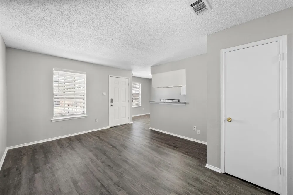 606 Kings Way Drive #C Mansfield, TX 76063