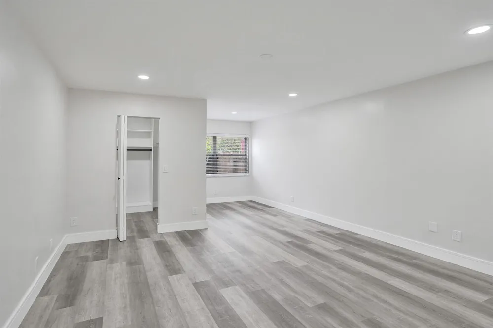 904 NW 51ST STREET Deerfield Beach, FL 33064