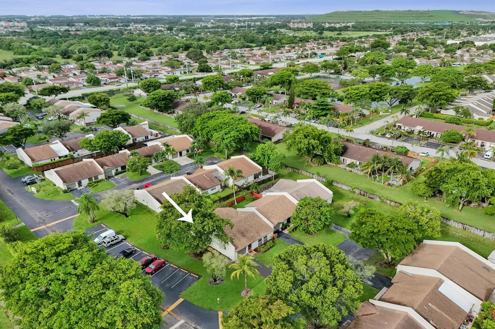 904 NW 51ST STREET Deerfield Beach, FL 33064