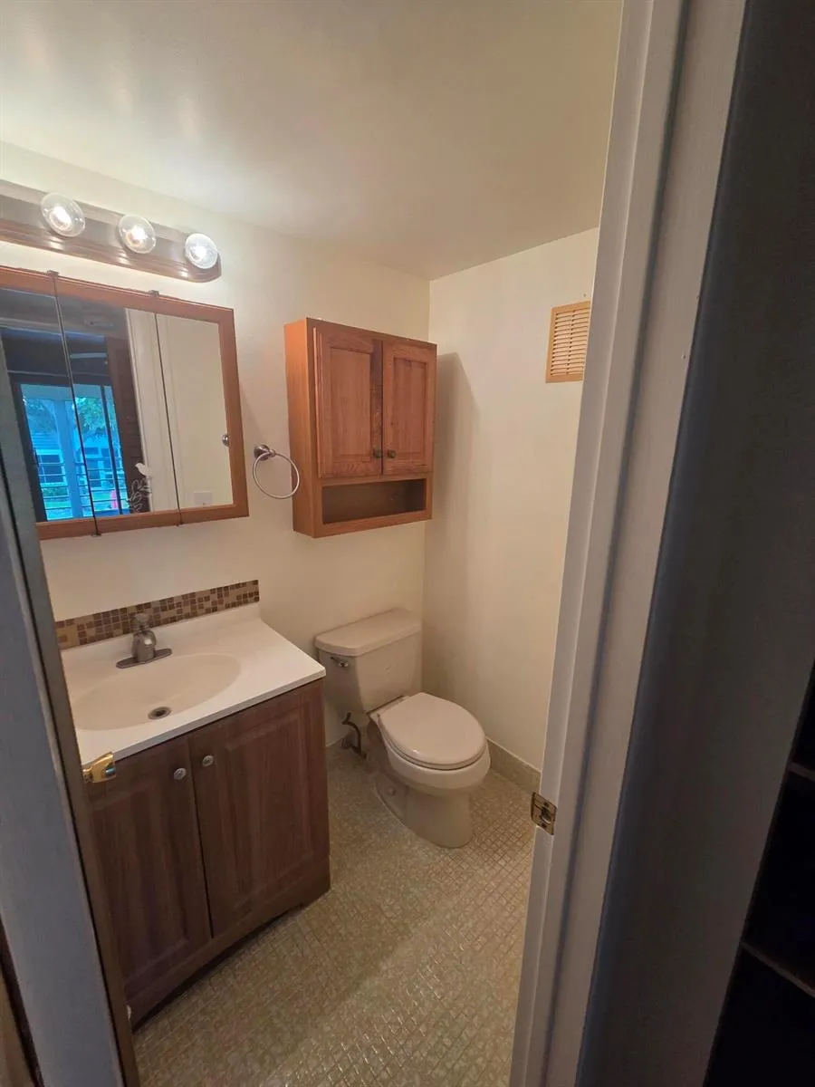 54 Newport Court #c Deerfield Beach, FL 33442
