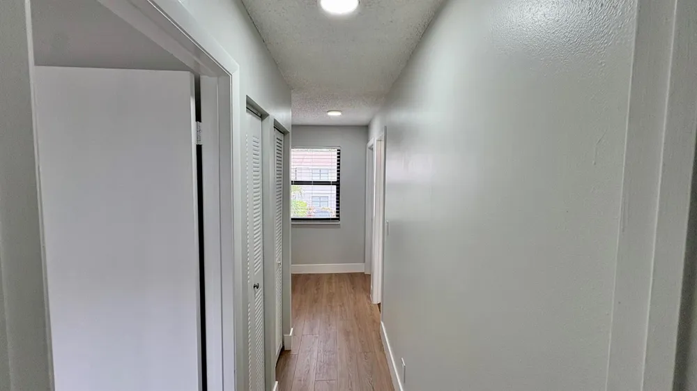 5325 TENNIS LANE Delray Beach, FL 33484