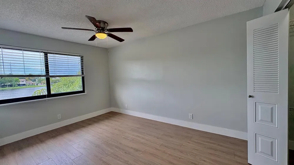 5325 TENNIS LANE Delray Beach, FL 33484