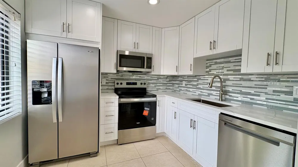 5325 TENNIS LANE Delray Beach, FL 33484