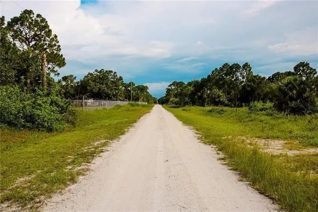 210 VERDA STREET Clewiston, FL 33440