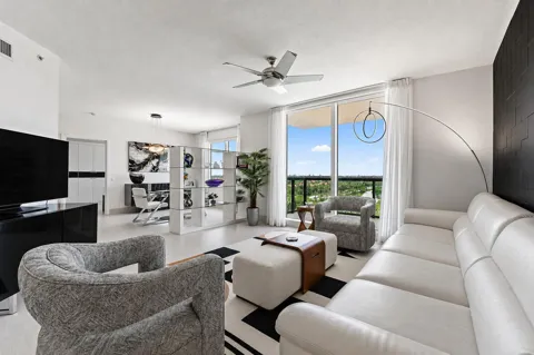3610 Gardens Parkway #804a