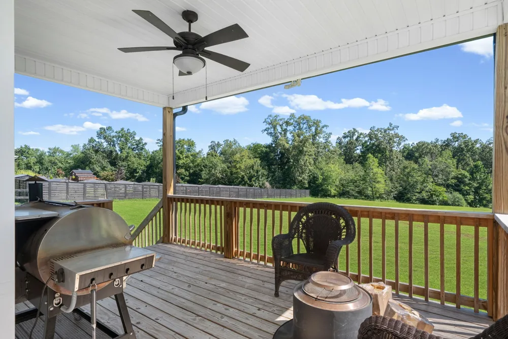 1387 Southside Rd Southside, TN 37171