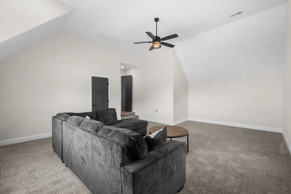 1387 Southside Rd Southside, TN 37171