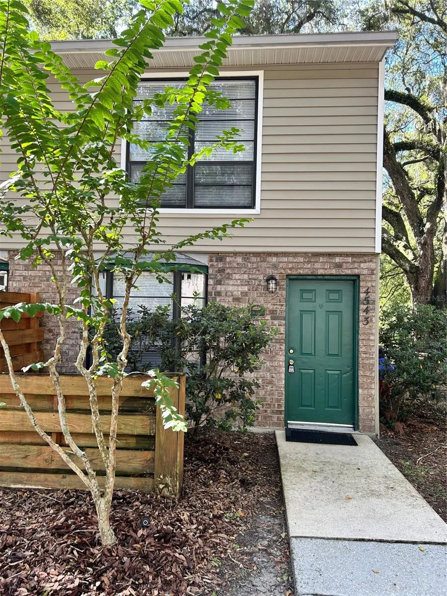 4543 SW 44TH LANE Gainesville, FL 32608