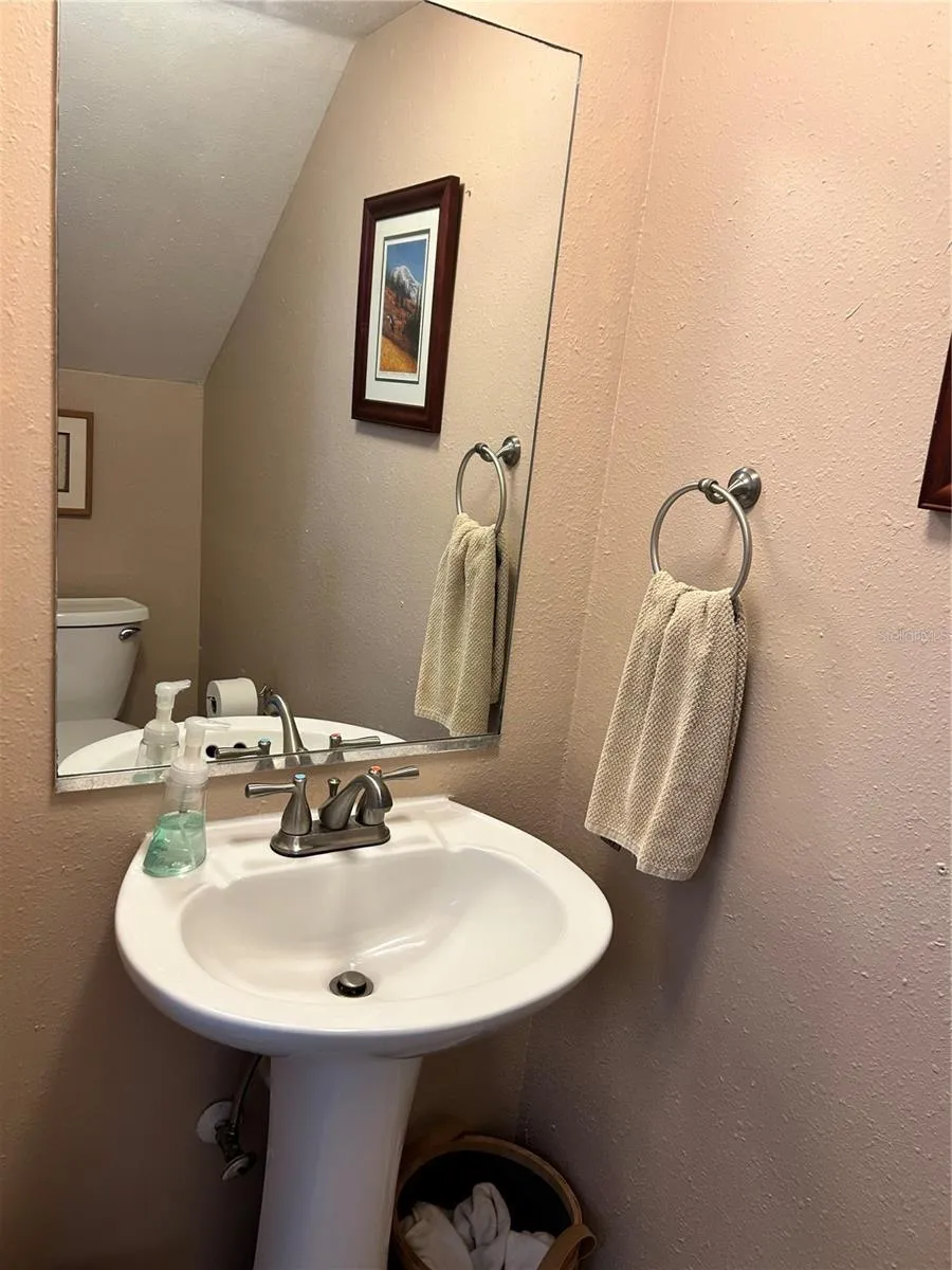 4543 SW 44TH LANE Gainesville, FL 32608