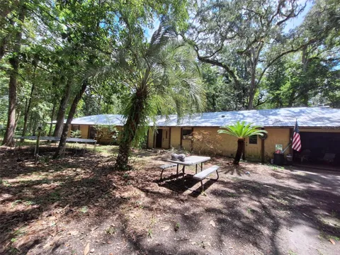 11304 ROYAL DRIVE