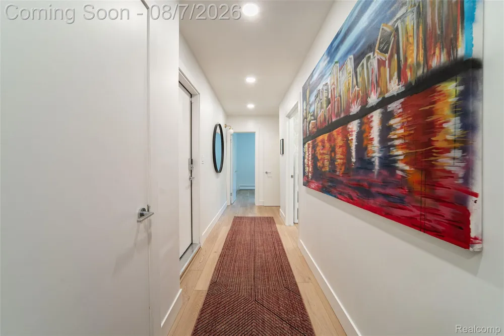 30695 Bruce Lane Franklin Village, MI 48025