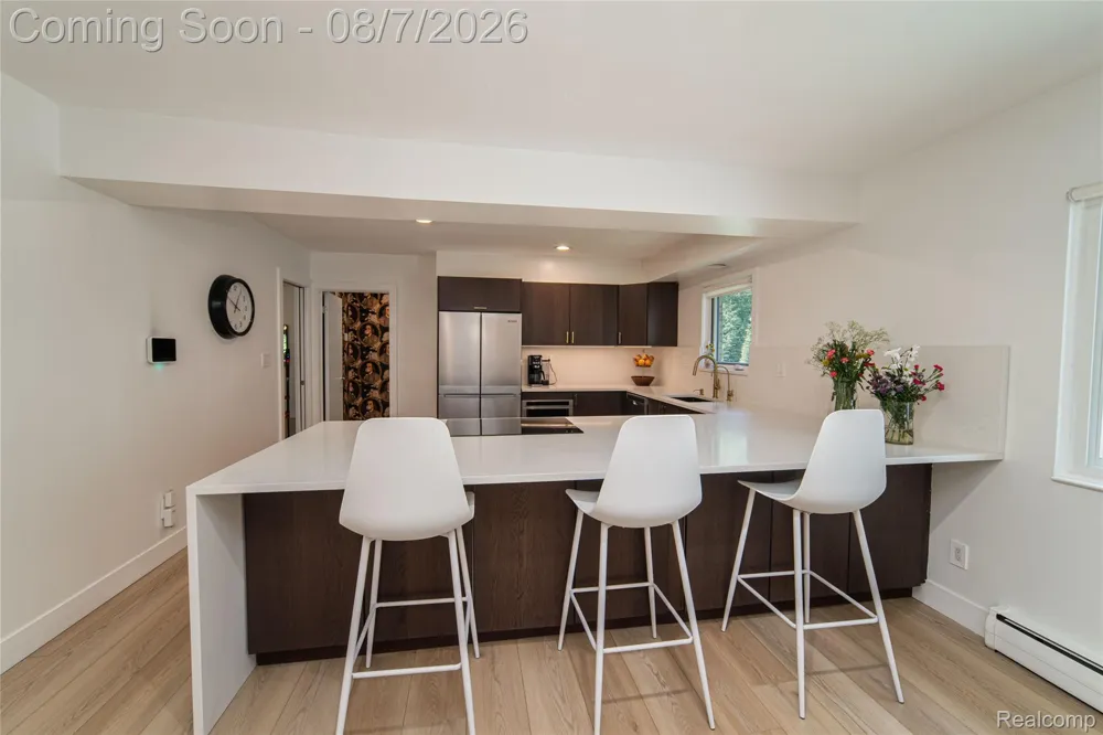 30695 Bruce Lane Franklin Village, MI 48025