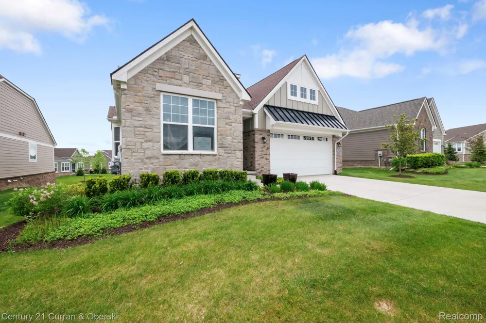 17291 Garden Ridge Lane Northville Township, MI 48168
