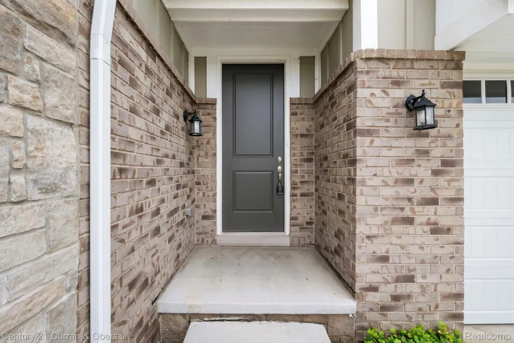 17291 Garden Ridge Lane Northville Township, MI 48168