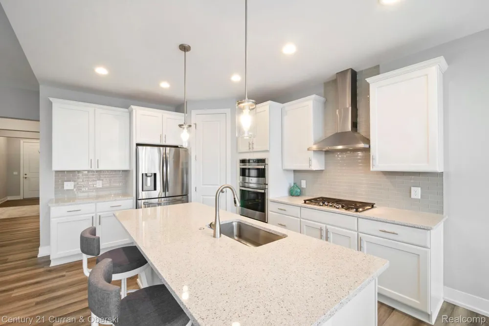 17291 Garden Ridge Lane Northville Township, MI 48168