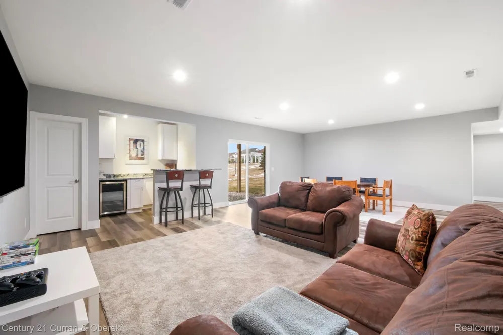 17291 Garden Ridge Lane Northville Township, MI 48168
