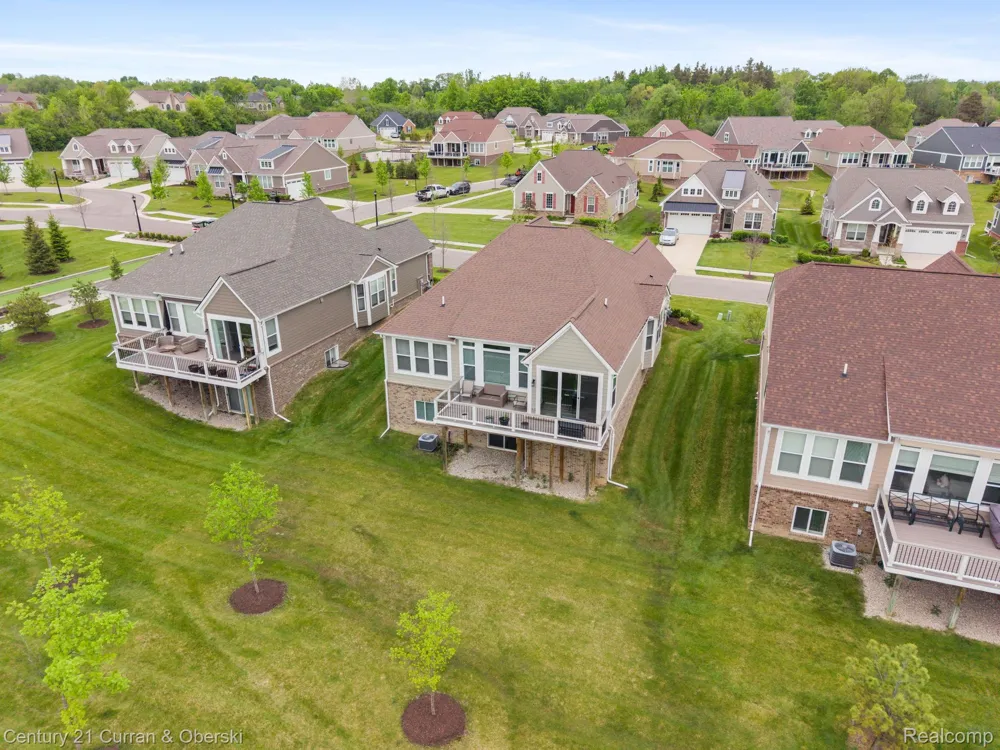17291 Garden Ridge Lane Northville Township, MI 48168
