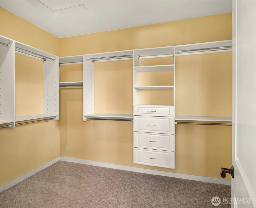 8321 144th Avenue SE Newcastle, WA 98059