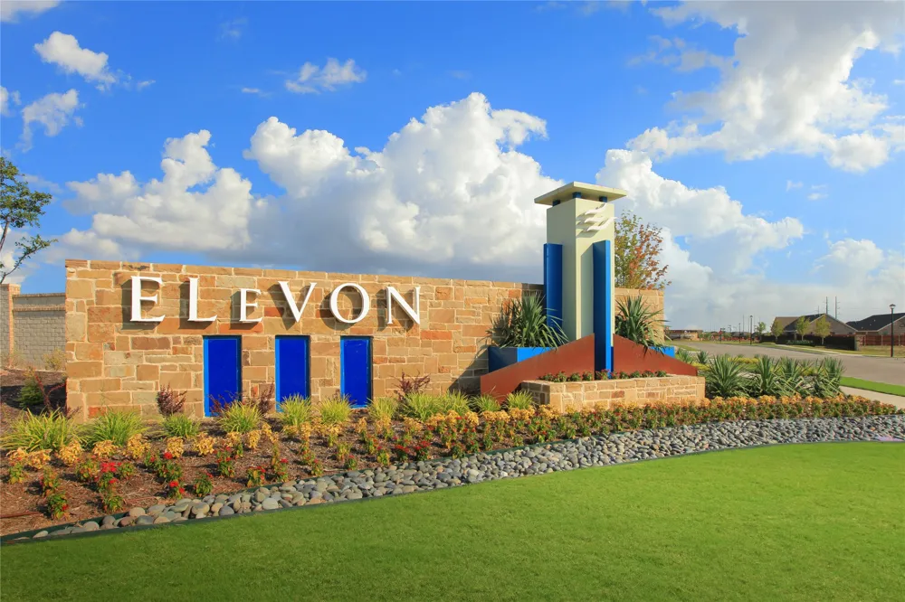 708 Hidden Feather Drive Lavon, TX 75166