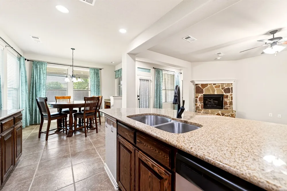 317 Deaton Drive Fate, TX 75087