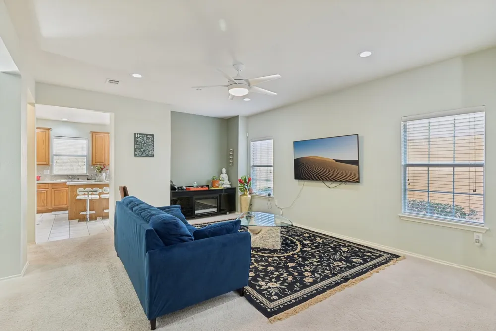 3225 Judge Holland Lane Plano, TX 75025
