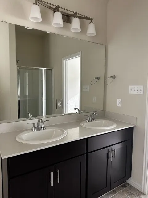 427 Alpha Pilot Point, TX 76258