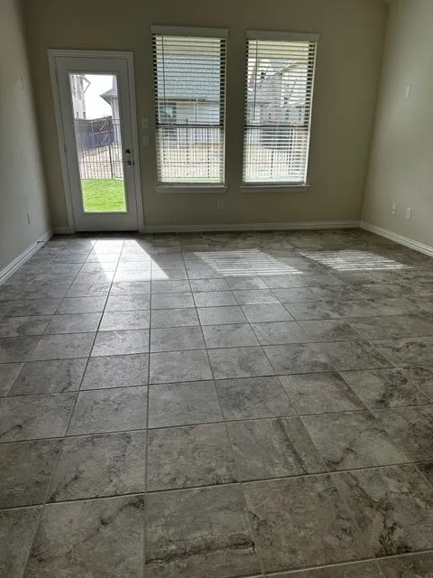 427 Alpha Pilot Point, TX 76258