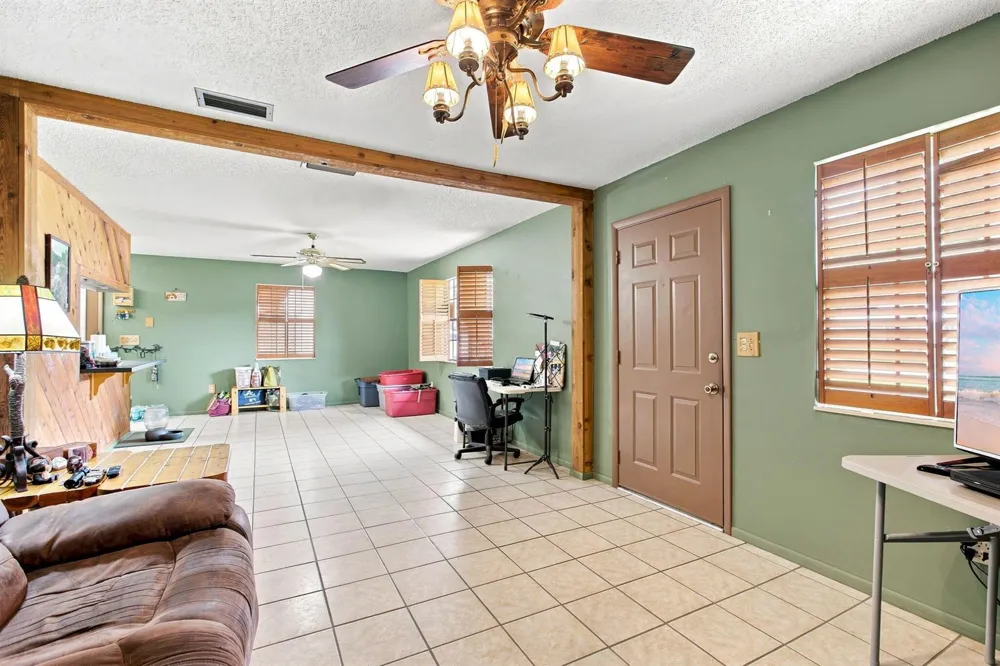 7405 Brookline Avenue Fort Pierce, FL 34951