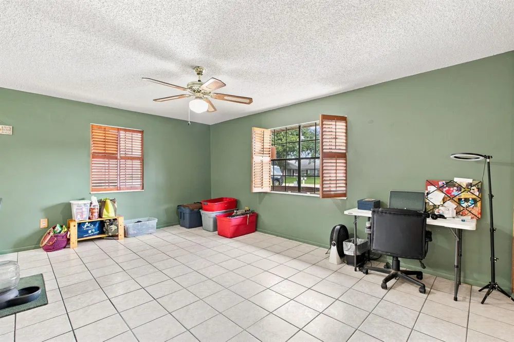7405 Brookline Avenue Fort Pierce, FL 34951