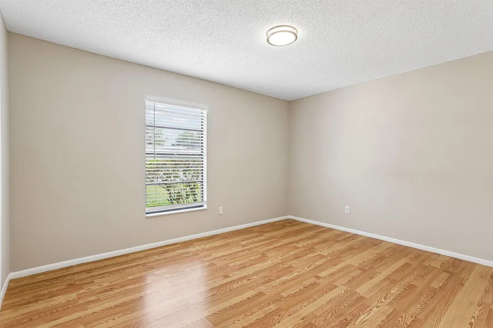 126 Garden Cove Court Orlando, FL 32835