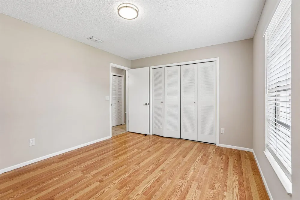 126 Garden Cove Court Orlando, FL 32835